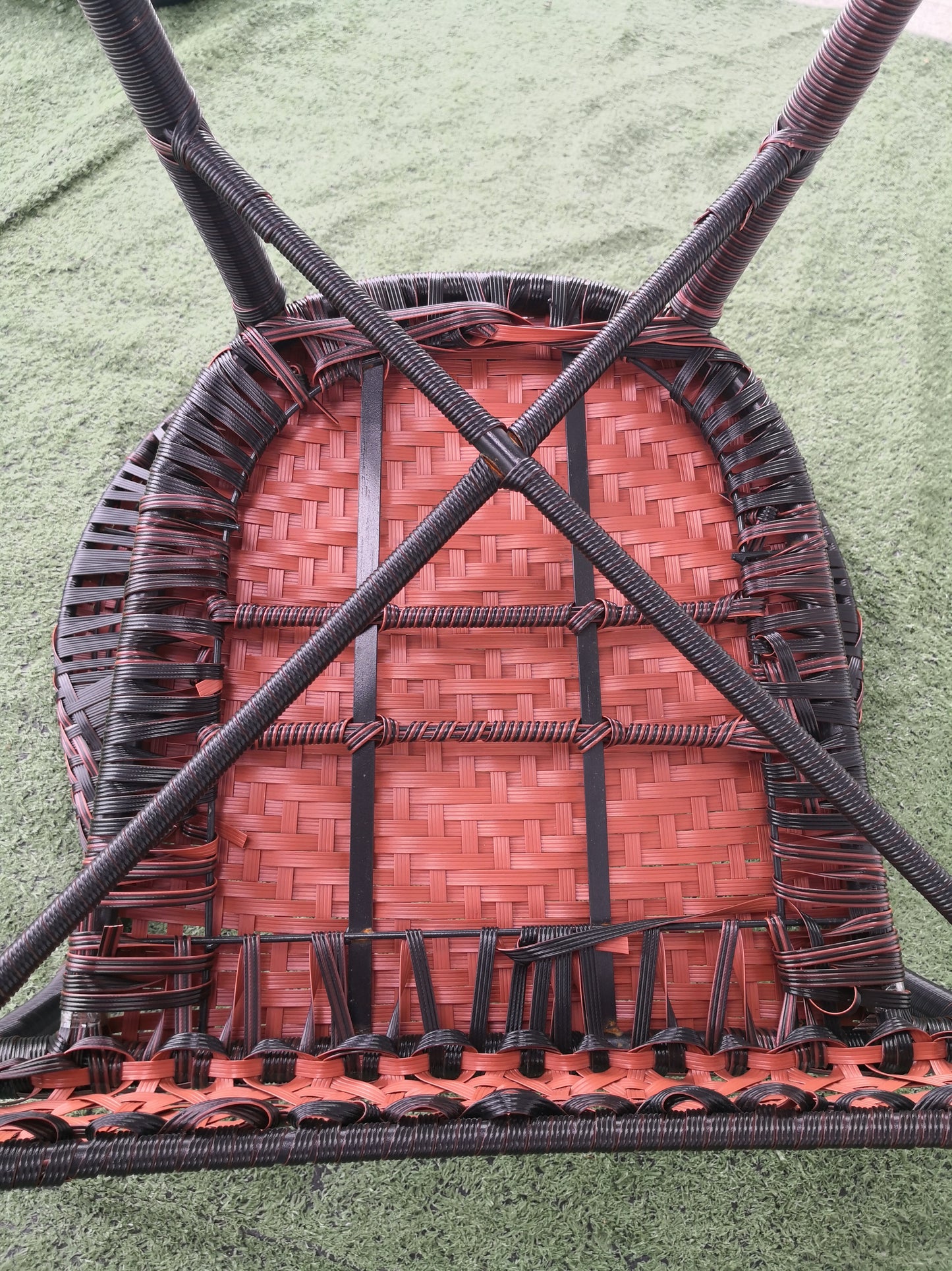 C41 - 2 Person Round/Square Outdoor Dining Set